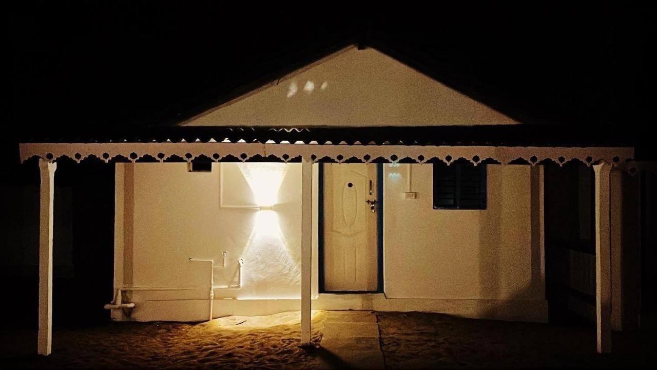 Vibes And Tides Beach Resort By Enlightened Vagabond Gokarna  Esterno foto