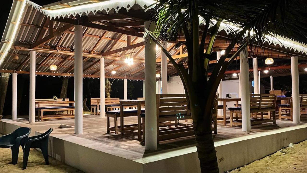 Vibes And Tides Beach Resort By Enlightened Vagabond Gokarna  Esterno foto